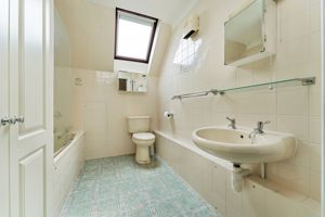 BATHROOM- click for photo gallery